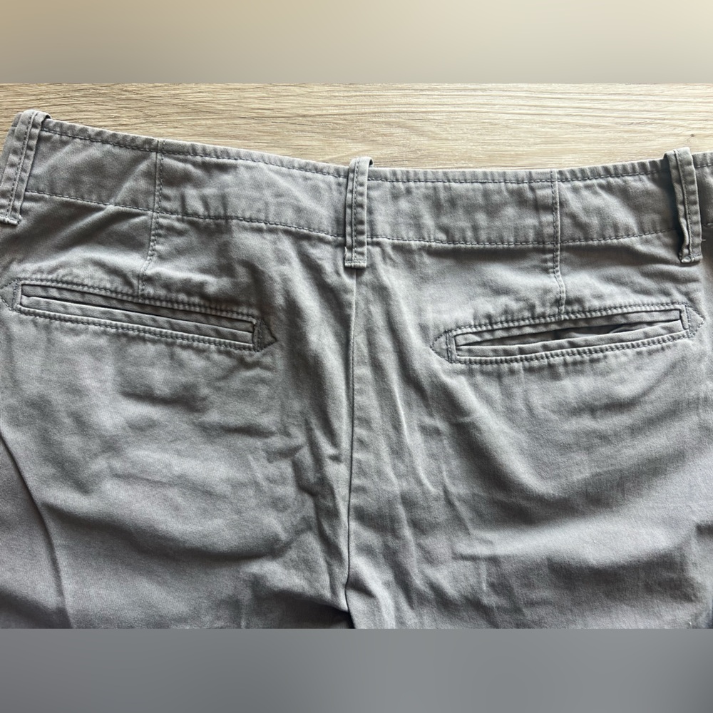Men's Gray Chino Pants - Picture 4 of 4